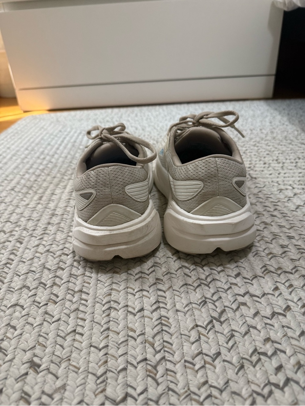 Brooks Ghost Max 3 Running Sneakers in White/Grey/Blue - Picture 12 of 14